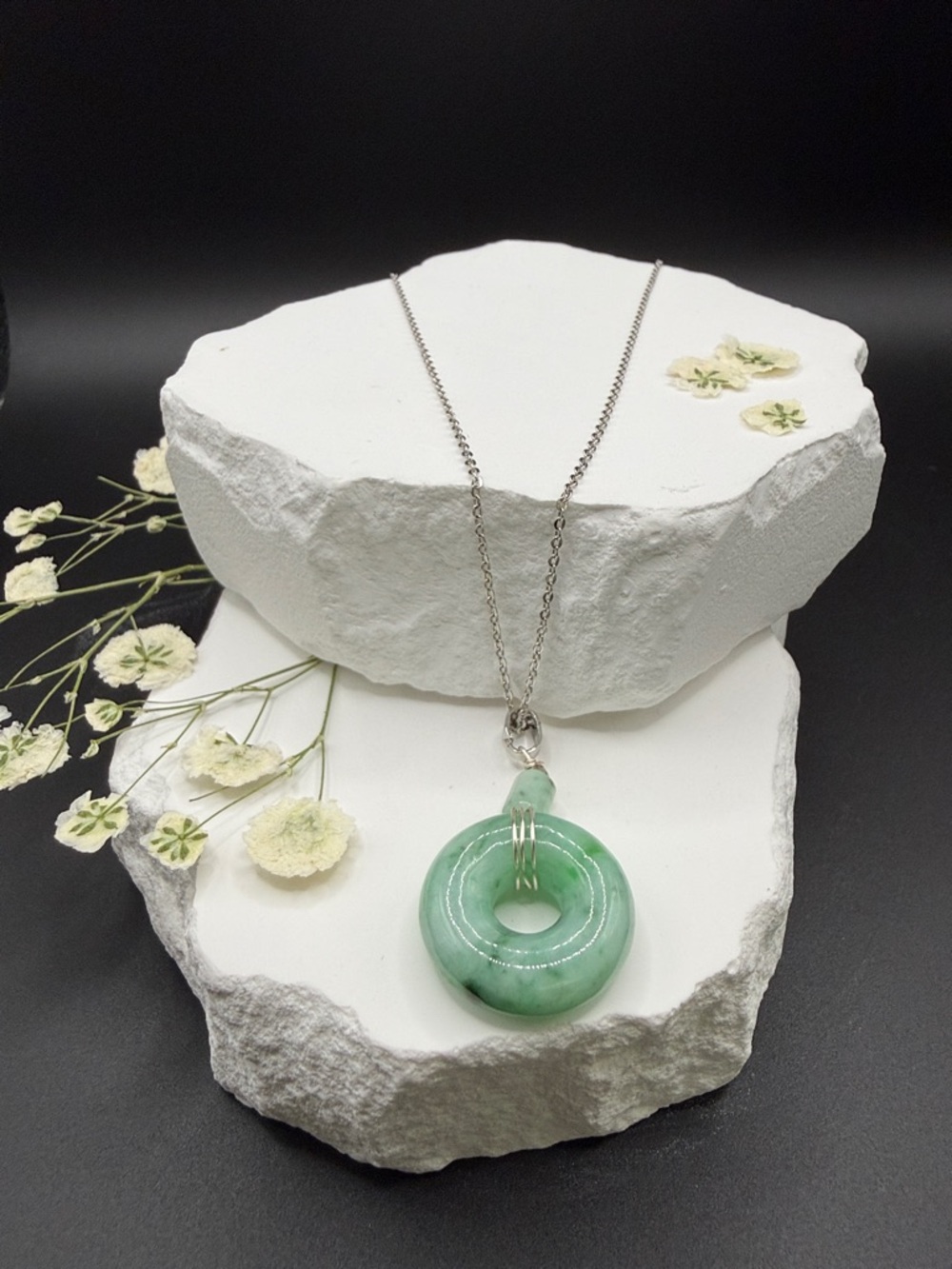 Apple Green Donut Jade Pendant Necklace - Women Jewelry